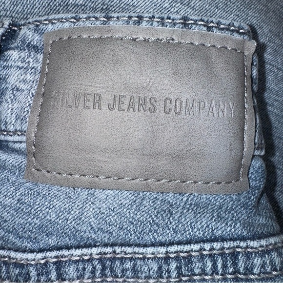 Silver Zac Shorts Men’s Size 34”X 12”Faded Blue Mid Rise Zipper Stretch Jean - Picture 5 of 8